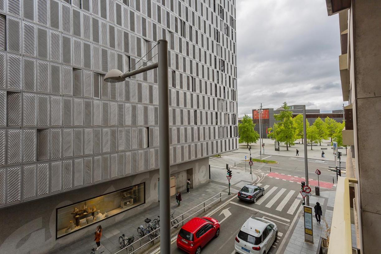 Hostal Rodas Pamplona Eksteriør billede